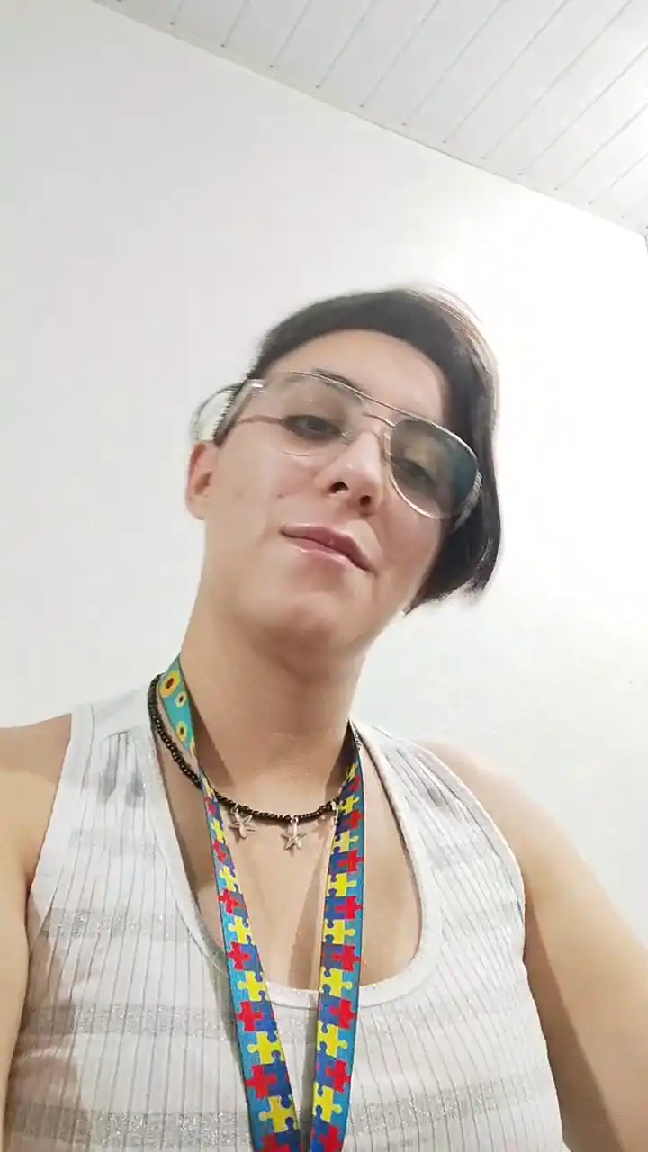 Mis_hyde – Cam4Live Video Recording – 2024 04-12 24:27:30