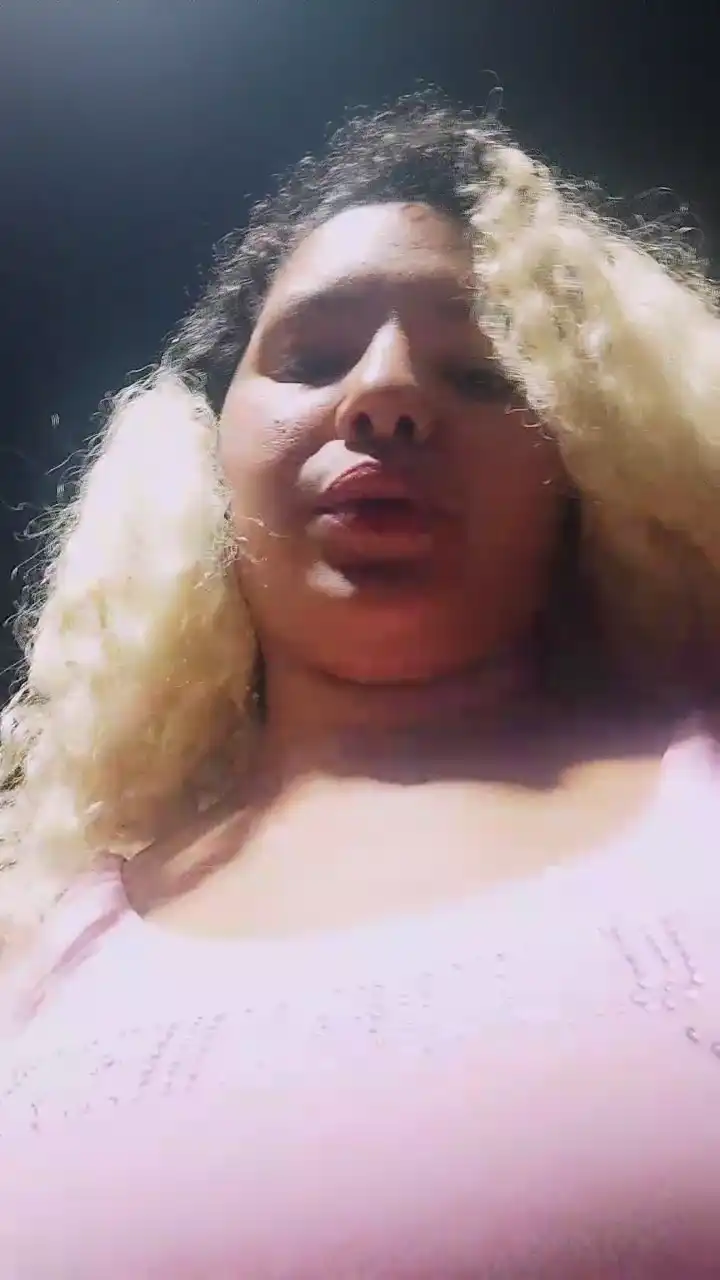 Rossita_golden1 – Cam4Live Video Recording – 2025 06-03 04:50:59