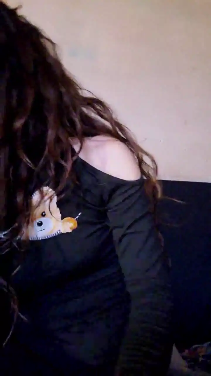 Moniarami – Cam4Live Video Recording – 2025 05-27 14:00:59