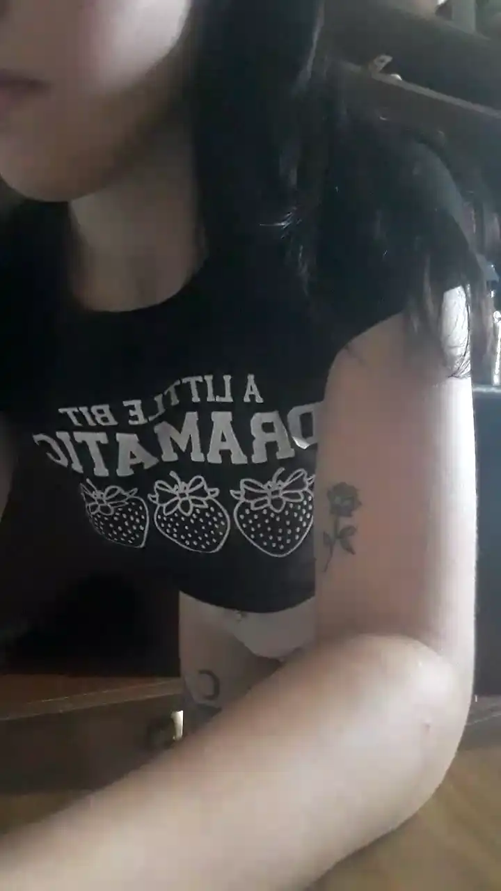 Hinataax – Cam4Live Video Recording – 2025 01-19 07:09:26