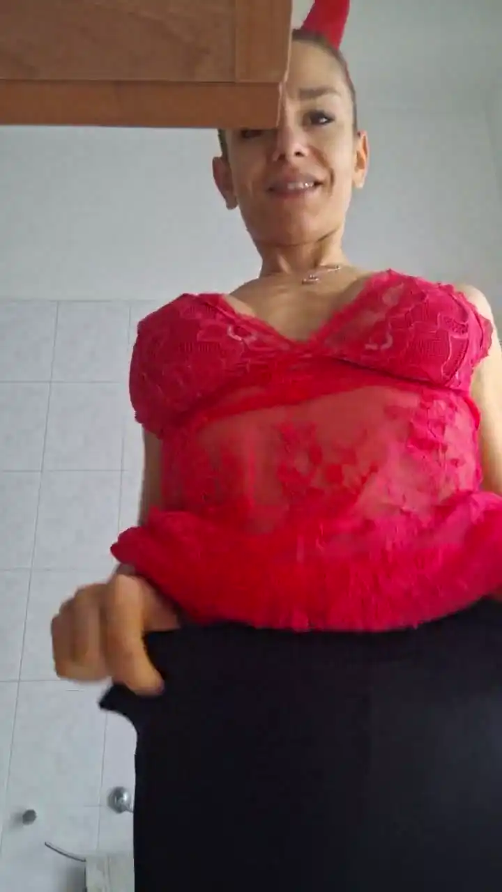 Romadea – Cam4Live Video Recording – 2025 06-09 13:08:58