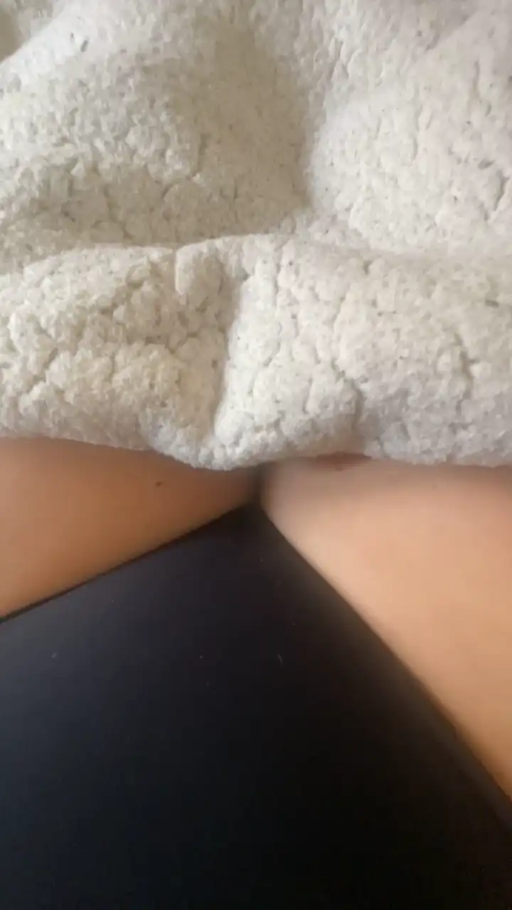 Kkiitty – Cam4Live Video Recording – 2025 05-01 04:01:19