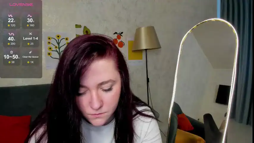 Ur_naughty_girl – ChaturbateLive Video Recording – 2025 04-03 13:53:50