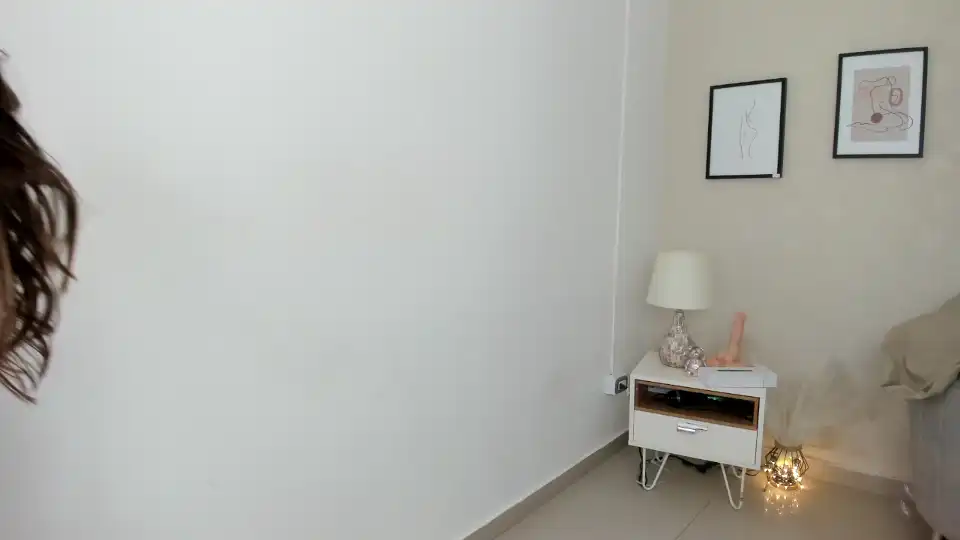 Hellen_coy – ChaturbateLive Video Recording – 2025 04-03 24:00:60