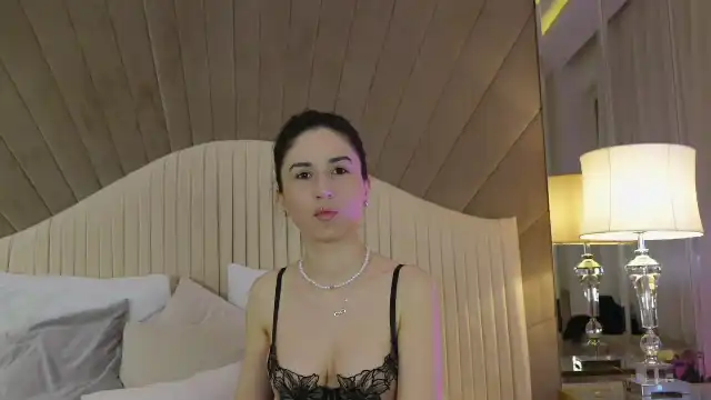 Sarah-evie – Flirt4freeLive Video Recording – 2025 04-05 12:16:35