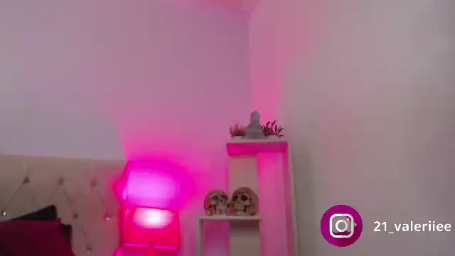 Valerie-lara – Flirt4freeLive Video Recording – 2025 06-19 00:27:23