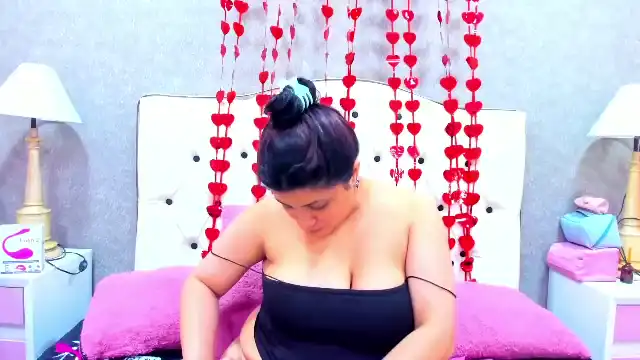 Vannesa-jhones – Flirt4freeLive Video Recording – 2025 01-24 20:54:06