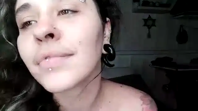 Gamoryy – MyfreecamsLive Video Recording – 2025 05-06 05:59:29