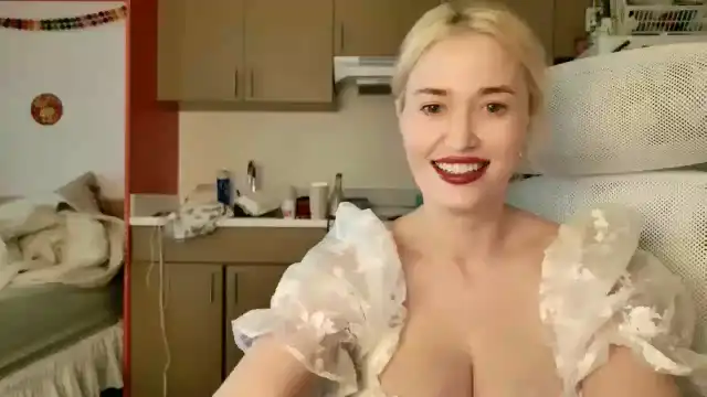 Molly_moans – MyfreecamsLive Video Recording – 2025 04-13 08:31:40