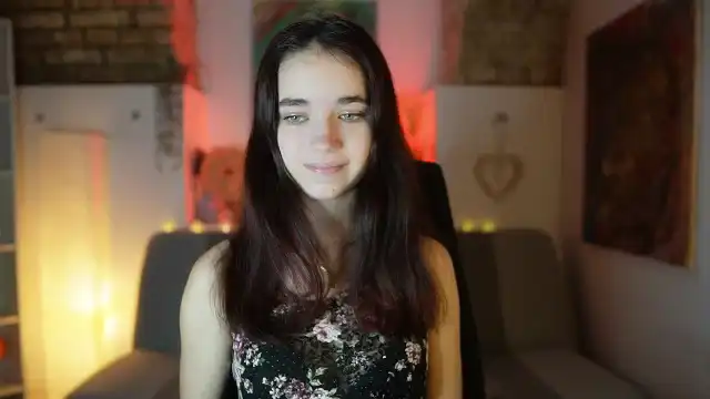 Gia_paige18 – MyfreecamsLive Video Recording – 2025 05-07 15:15:06
