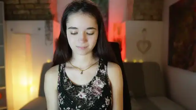 Gia_paige18 – MyfreecamsLive Video Recording – 2025 05-21 04:45:49