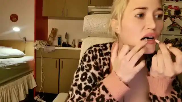 Molly_moans – MyfreecamsLive Video Recording – 2025 04-06 17:01:06