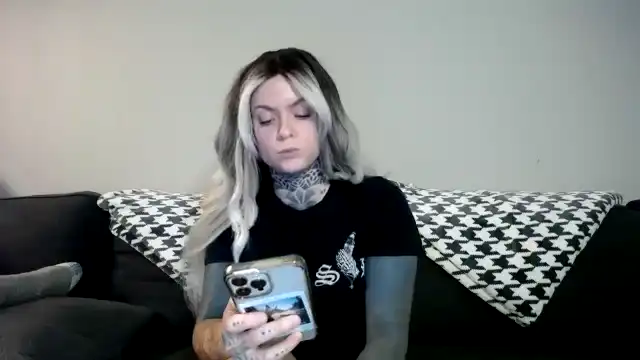 Viverdure – MyfreecamsLive Video Recording – 2025 02-01 20:01:43