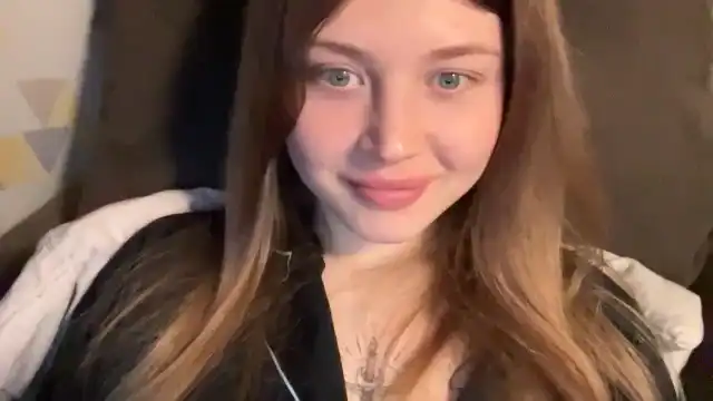 Coconut_dream – MyfreecamsLive Video Recording – 2025 04-08 01:18:29