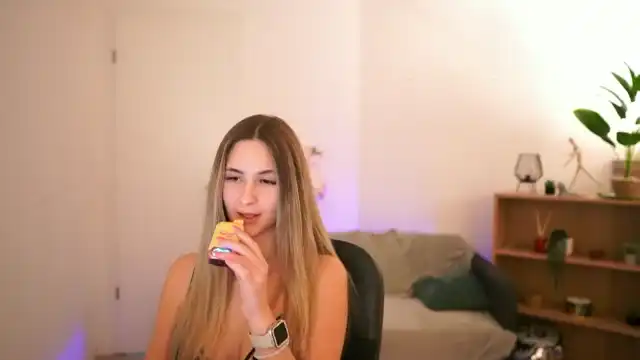 Cutegirl_18 – MyfreecamsLive Video Recording – 2025 04-03 09:39:20