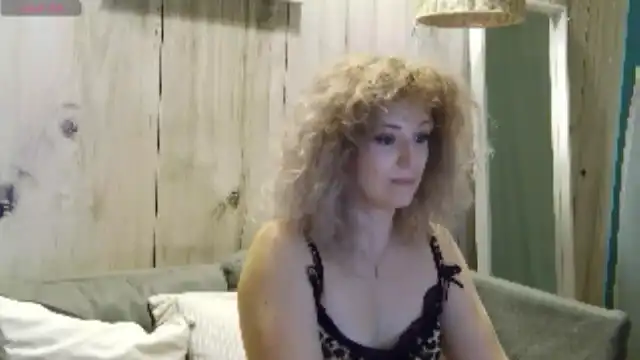 Sassykate – MyfreecamsLive Video Recording – 2025 06-08 04:23:05