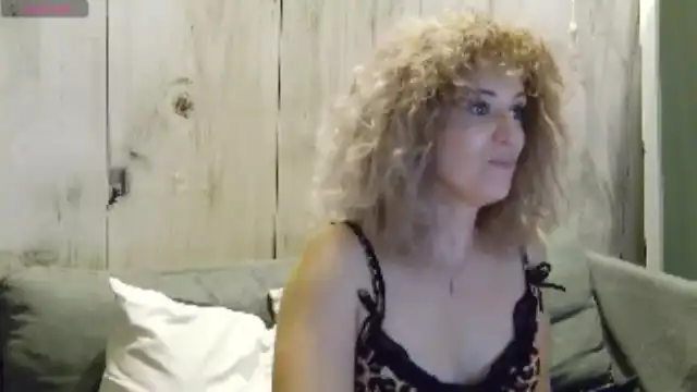 Sassykate – MyfreecamsLive Video Recording – 2025 05-07 10:27:55