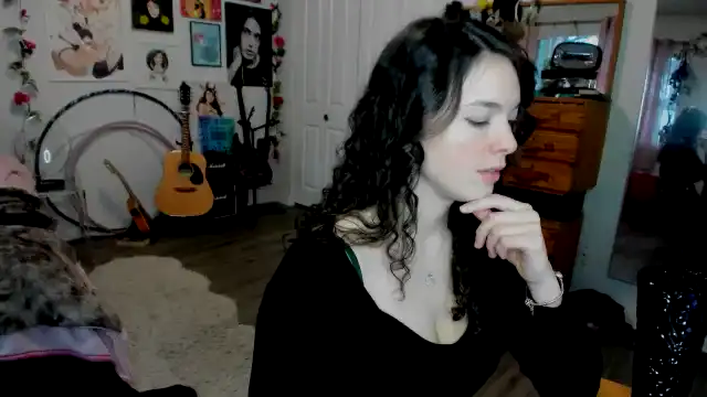 Tiggerrosey – MyfreecamsLive Video Recording – 2025 04-25 19:40:46