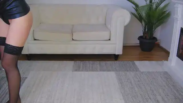 Anna_brown – MyfreecamsLive Video Recording – 2025 02-08 17:41:03