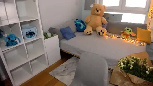 Lanuittresor – MyfreecamsLive Video Recording – 2025 02-24 14:06:59