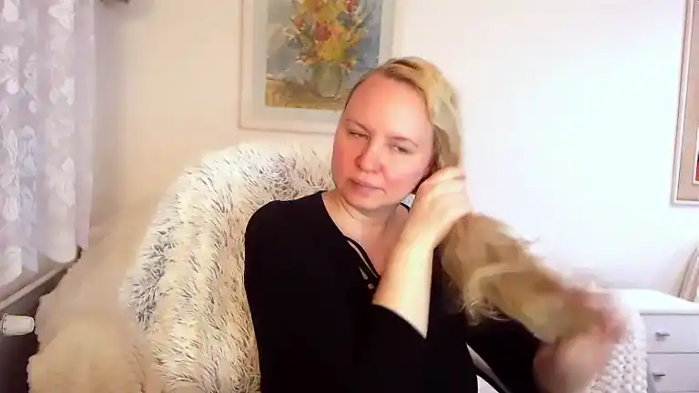 Lauraskyx – StreamateLive Video Recording – 2025 04-14 00:37:60
