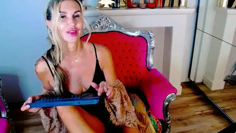 Millavonlove – StreamateLive Video Recording – 2025 02-05 04:26:35