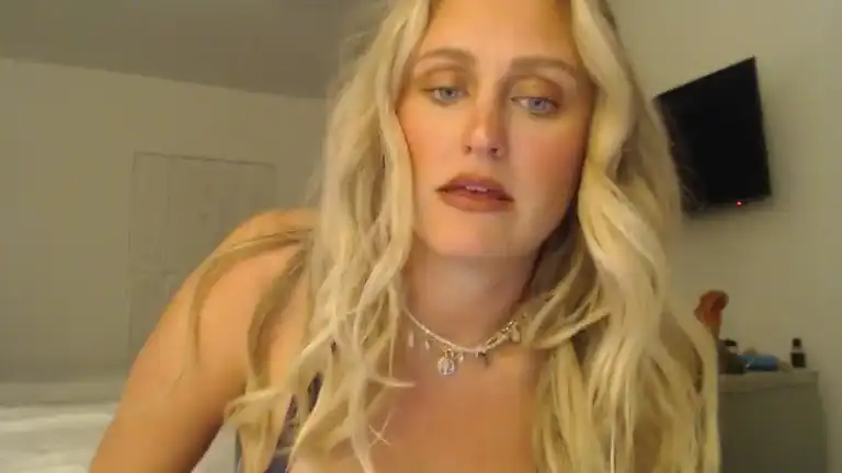Savluv – StreamateLive Video Recording – 2025 06-21 06:25:24