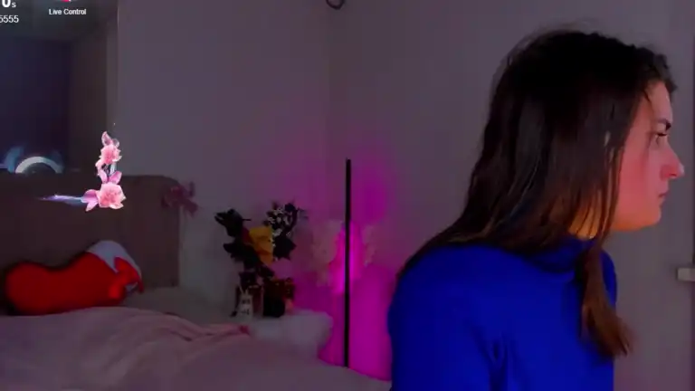 Lauraleee – StreamateLive Video Recording – 2025 06-17 13:51:14