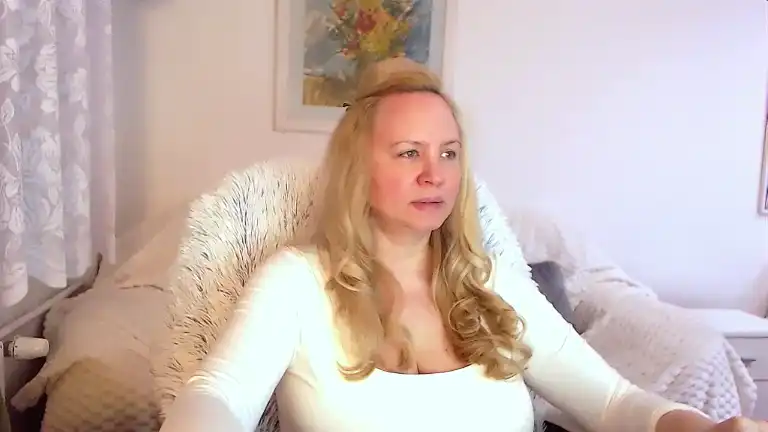 Lauraskyx – StreamateLive Video Recording – 2024 04-01 02:01:56