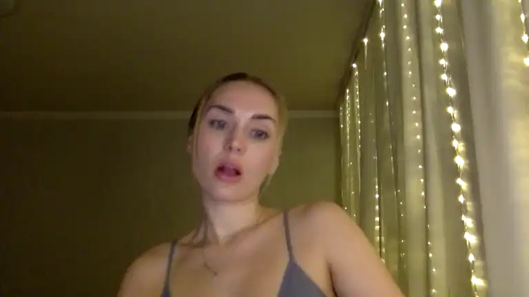 Tina_a – StreamateLive Video Recording – 2025 03-23 15:55:47