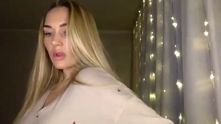 Tina_a – StreamateLive Video Recording – 2024 11-24 18:19:02