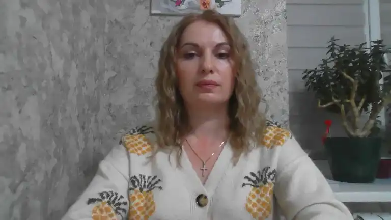 Angelicarose33 – StreamateLive Video Recording – 2024 11-19 01:23:12