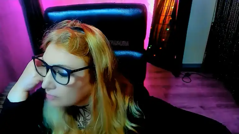 Missgina – StreamateLive Video Recording – 2025 03-12 19:46:34