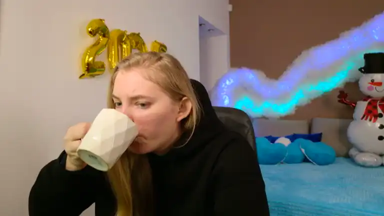 Violetbates – StreamateLive Video Recording – 2025 03-12 20:06:02