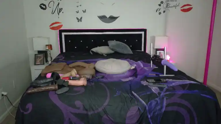 Chocolatefantasyxxxx – StreamateLive Video Recording – 2025 05-03 01:44:52