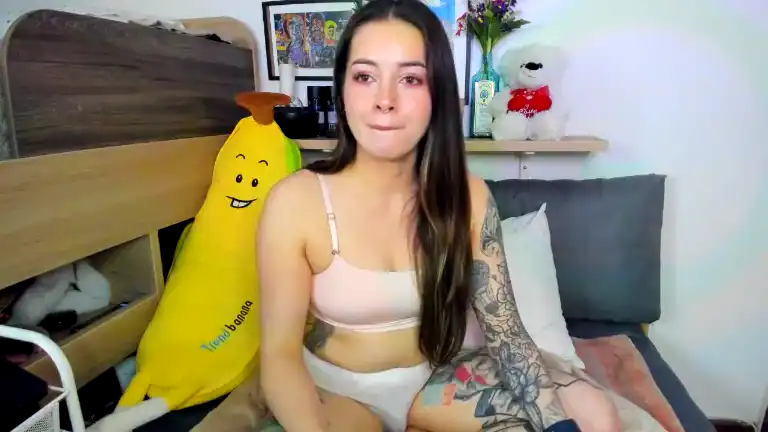 Hannahmolly – StreamateLive Video Recording – 2025 01-29 06:53:39