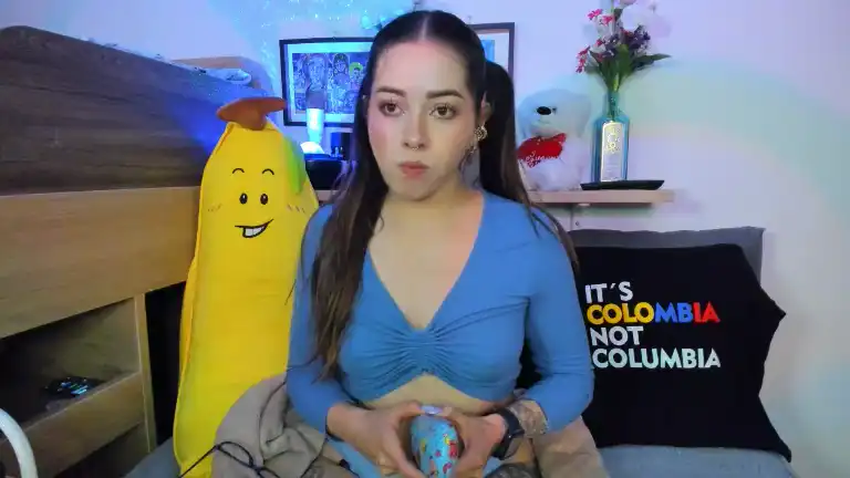 Hannahmolly – StreamateLive Video Recording – 2025 02-26 22:14:57