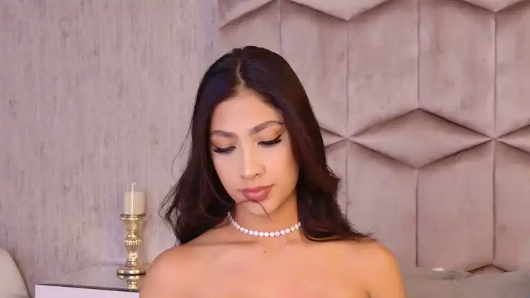 Sabrinaross – StreamateLive Video Recording – 2025 06-01 05:47:41
