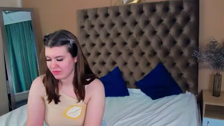 Kirstenne – StreamateLive Video Recording – 2025 05-09 07:09:41