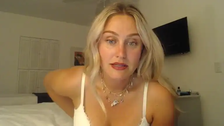 Savluv – StreamateLive Video Recording – 2025 02-10 18:22:42