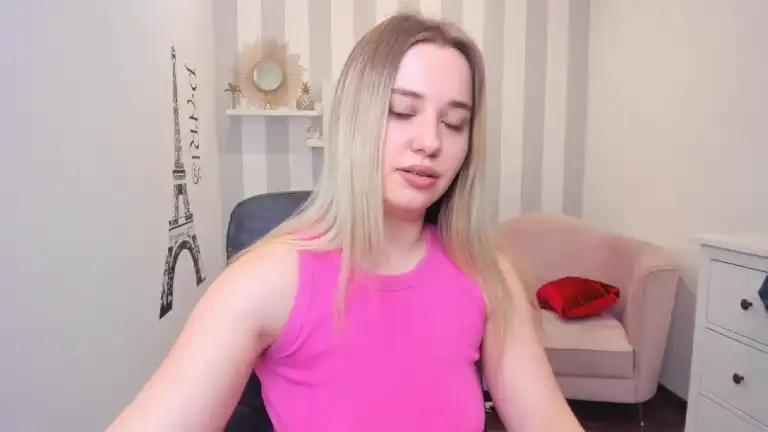 Hazelwhit – StreamateLive Video Recording – 2025 02-03 24:14:44