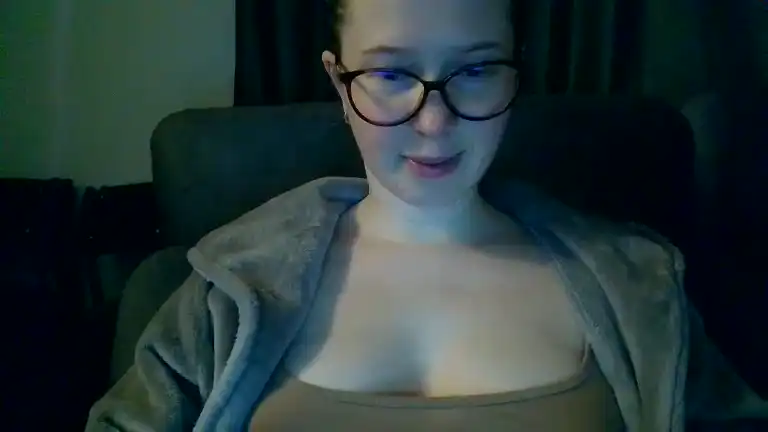 Rosiepeep – StreamateLive Video Recording – 2025 05-23 18:29:32