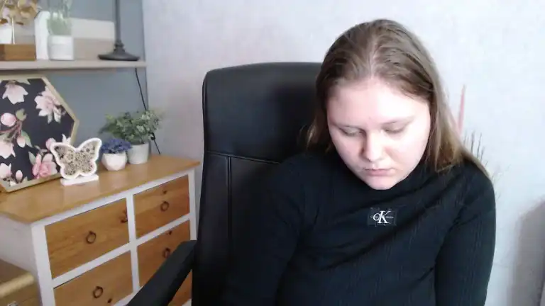 Kittyxjulie – StreamateLive Video Recording – 2025 05-26 11:27:11