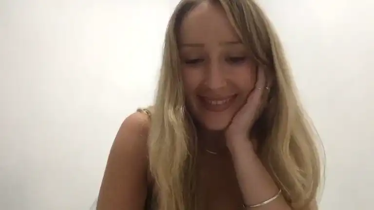 Cutieevie – StreamateLive Video Recording – 2025 06-01 00:45:47