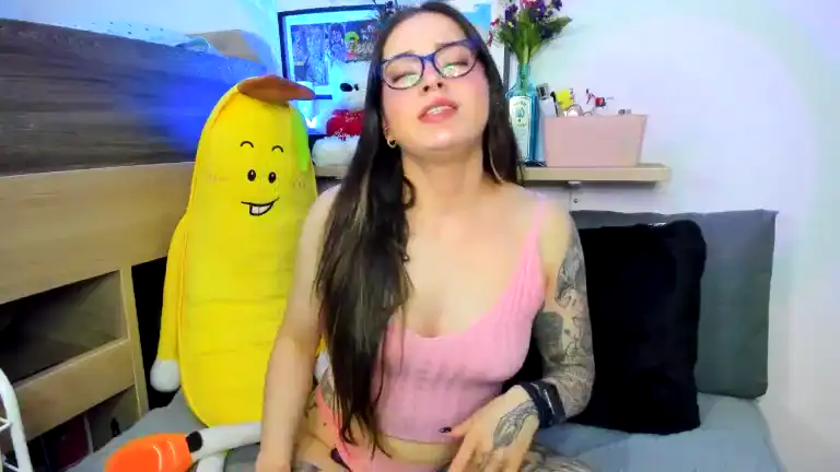 Hannahmolly – StreamateLive Video Recording – 2025 03-08 06:20:01