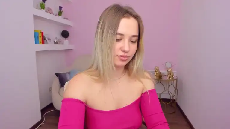 Hazelwhit – StreamateLive Video Recording – 2025 03-14 20:45:59