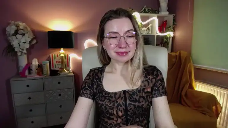 Miaxlovequeen – StreamateLive Video Recording – 2024 09-24 11:14:34