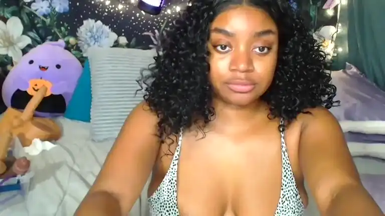 Reneerobin – StreamateLive Video Recording – 2025 05-01 17:08:23