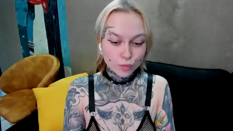 Uralexis – StreamateLive Video Recording – 2025 04-19 03:34:43