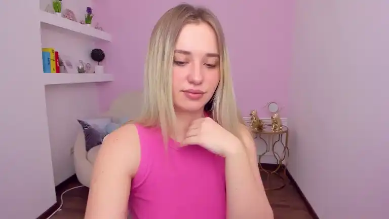 Hazelwhit – StreamateLive Video Recording – 2025 03-17 02:24:11